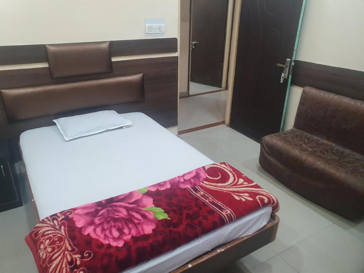 Hotel Anmol Ambikapur ภายนอก รูปภาพ