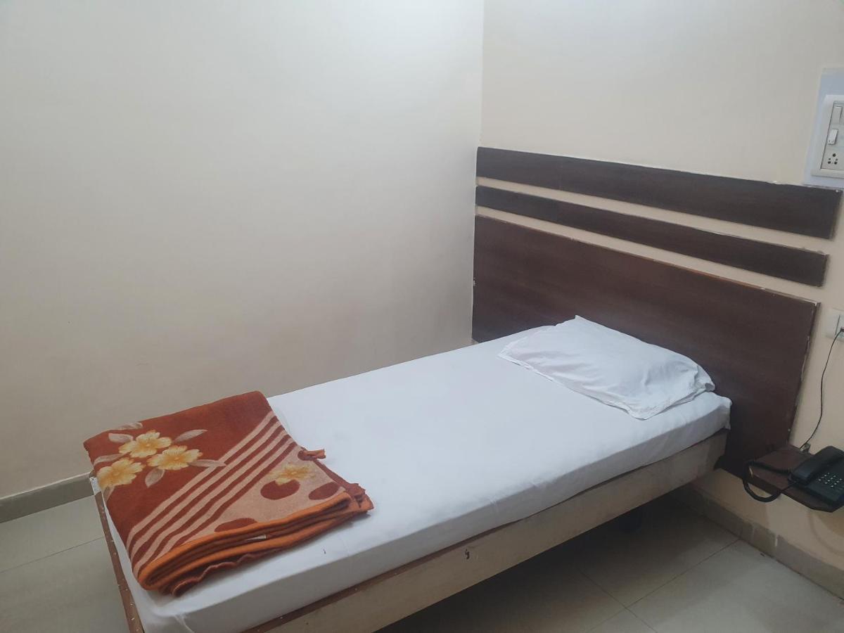 Hotel Anmol Ambikapur ภายนอก รูปภาพ