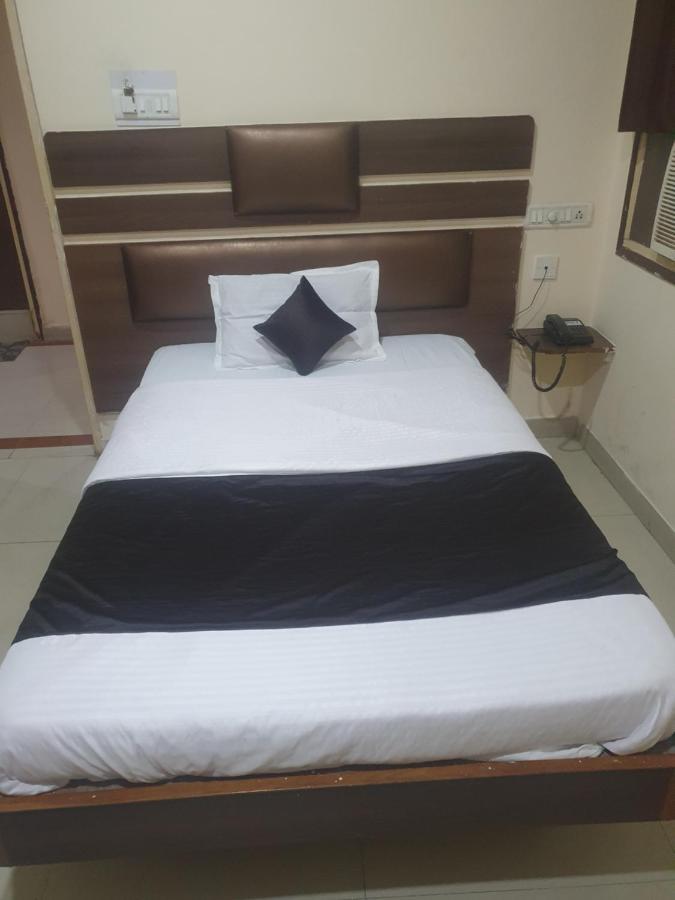 Hotel Anmol Ambikapur ภายนอก รูปภาพ