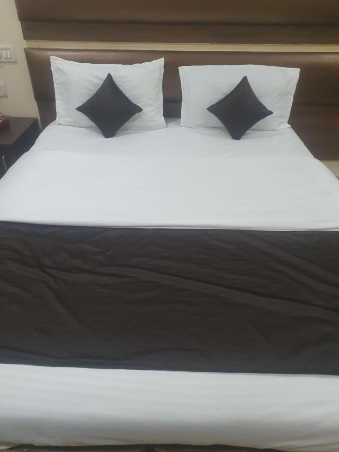 Hotel Anmol Ambikapur ภายนอก รูปภาพ