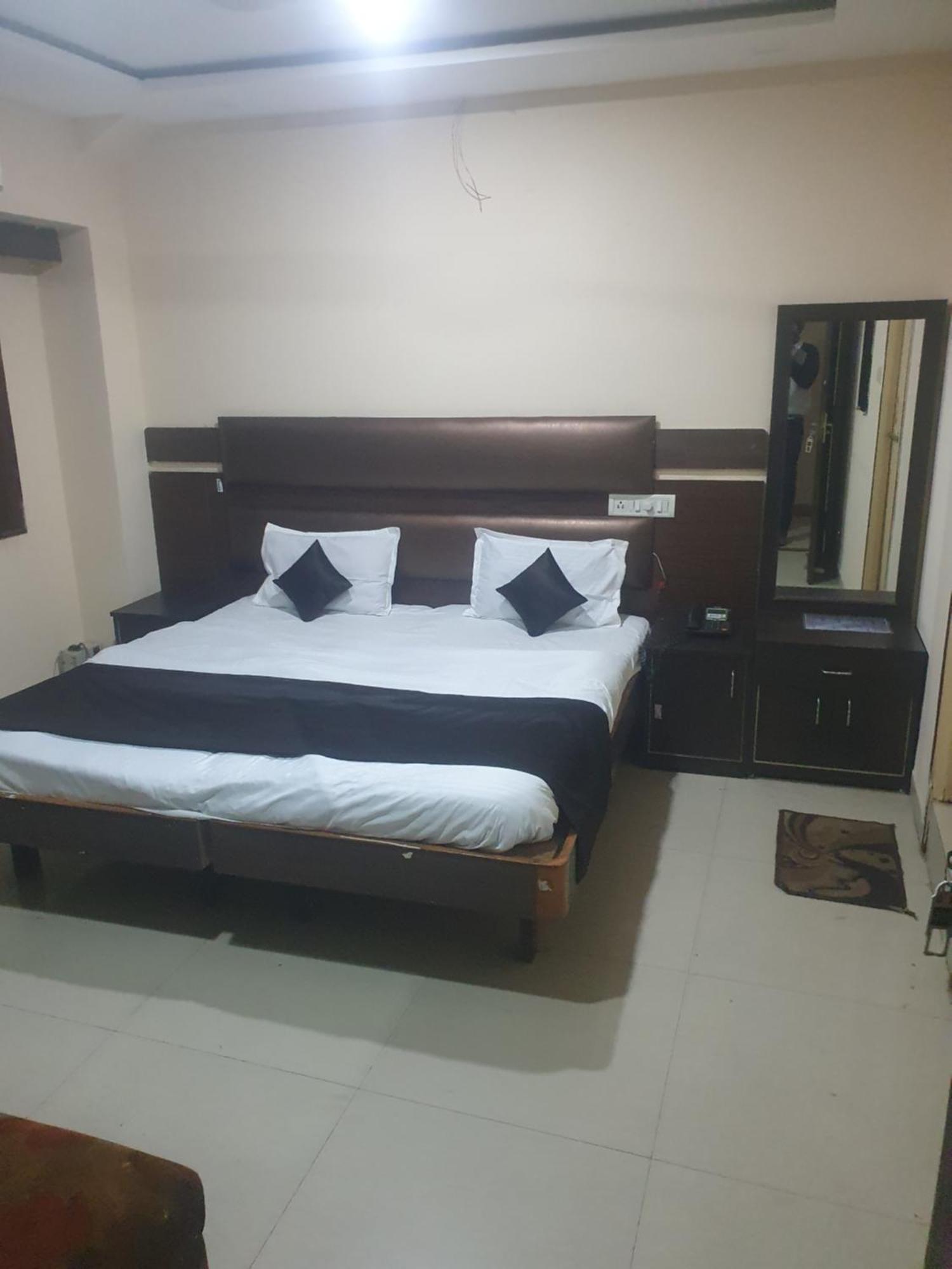 Hotel Anmol Ambikapur ห้อง รูปภาพ